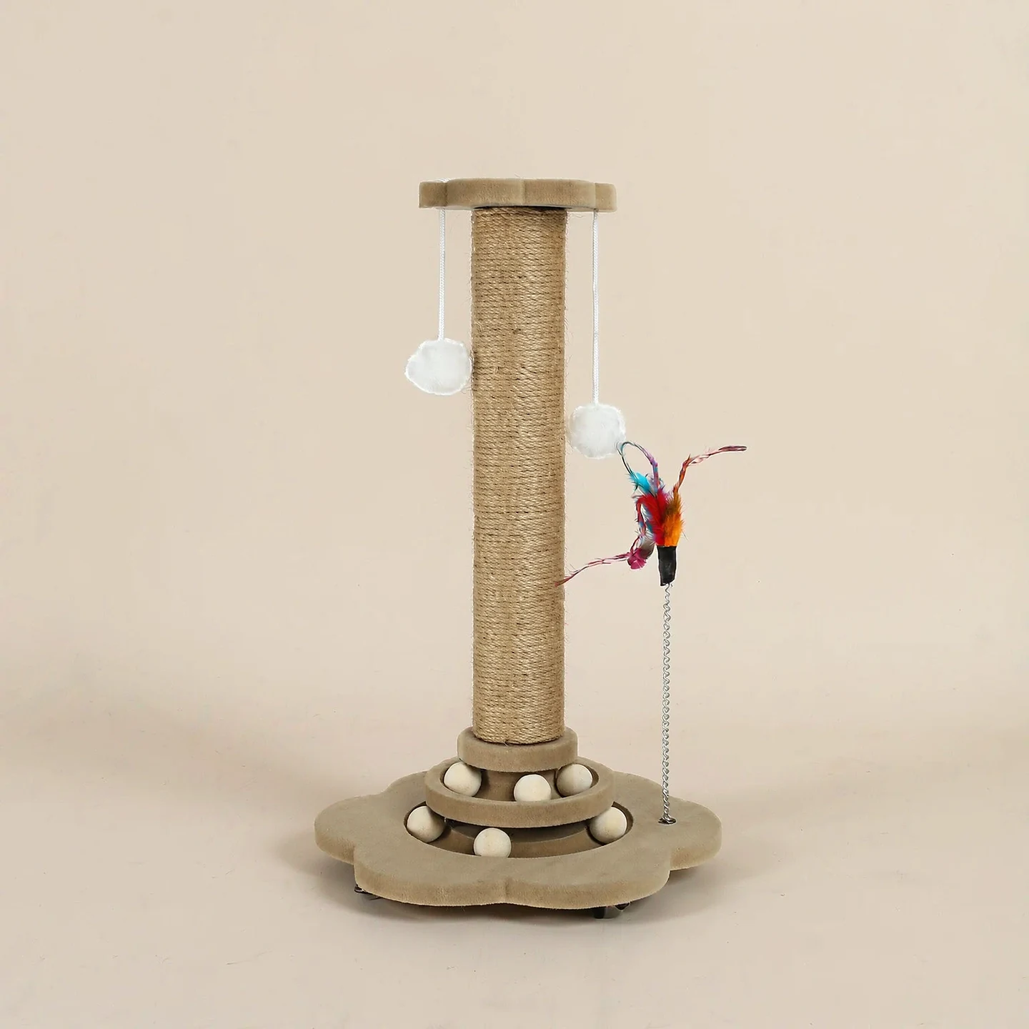 AI-edited catalogue photograph: Sisal scratching post